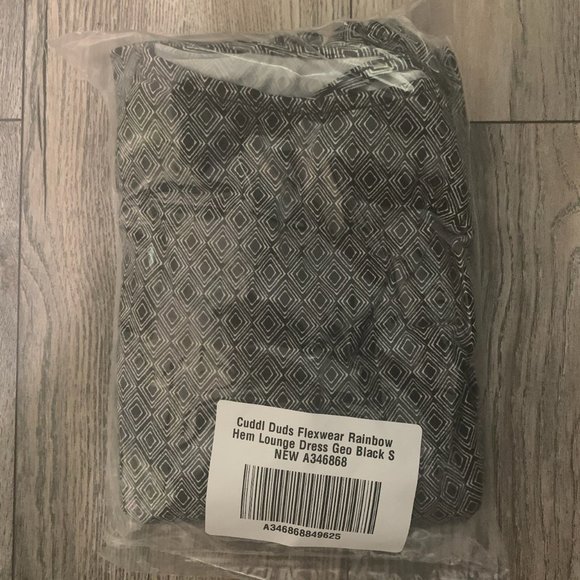 NWT CUDDL DUDS FLEXWEAR RAINBOW HEM LOUNGE DRESS - Picture 13 of 14